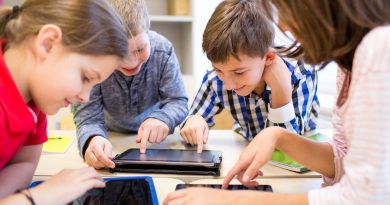 Mehr als die Hälfte der Schulkinder nutzen im Unterricht ein Tablet