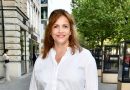 Rebecca Immanuel: „Freudvoll Neues ausprobieren“Die Schauspielerin und Sängerin will ihren Fans Mut zusprechen, eigene Wege zu gehen