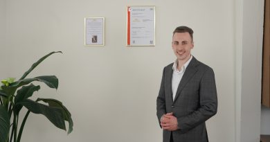 Michael Burry shortet KI-Aktien: Wie Wetten gegen die Masse funktionieren – und was Anleger daraus lernen können